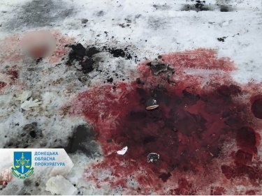 Фото 5 — Два человека погибли и пятеро ранены из-за вражеского обстрела Бахмута (ФОТО)