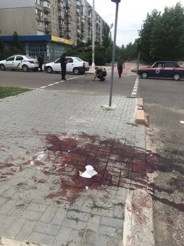 Фото 4 — Россияне обстреляли Николаев кассетными снарядами. Есть жертвы (ОБНОВЛЕНО)