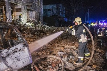 Фото 7 — Ракетный удар по гостинице в Харькове, погибшие и пострадавшие в Харьковской области: какая ситуация в регионах (ФОТО)