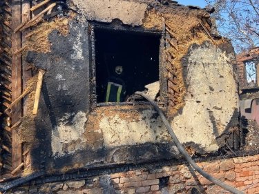 Фото 17 — Оккупанты обстреляли центр Бахмута: семь человек погибли, шестеро ранены (ФОТО)