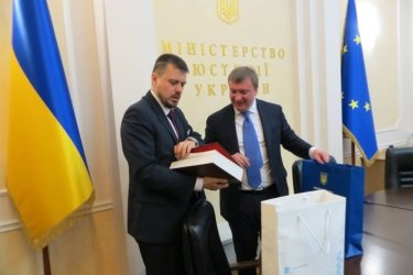 Фото 2 — Министр юстиции Эстонии: Мы создали прецедент, выдав Украине своего гражданина, воевавшего в "ЛНР"