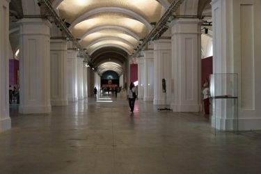 Фото 15 — Сегодня в Арсенале действует один билет на двоих на "Великое и Величественное" (ФОТО)