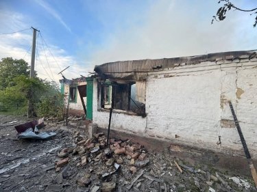 Фото 12 — Из-за вражеских обстрелов в Херсонской области погибла женщина, а в Кировоградской области пострадал ребенок: ситуация в регионах