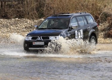 Фото 24 — Mitsubishi покорила Карпаты. Часть II: Внедорожники