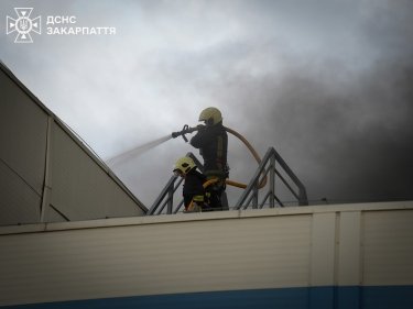 Фото 5 — Ракетний удар по американському заводу Flex у Мукачеві: Свириденко розповіла деталі (ФОТО)