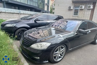 Фото 4 — СБУ с полицией задержали в Кременчуге членов банды рэкетиров, терроризировавших бизнес (ФОТО)