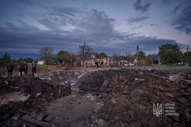 Фото 5 — Російські військові обстріляли ракетами приватні будинки на Донеччині, — ОВА