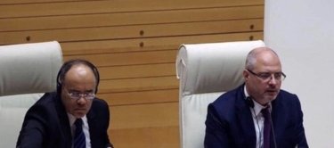 Фото 2 — В Грузии массовые протесты: оппозиция штурмует парламент (ФОТО и ВИДЕО)