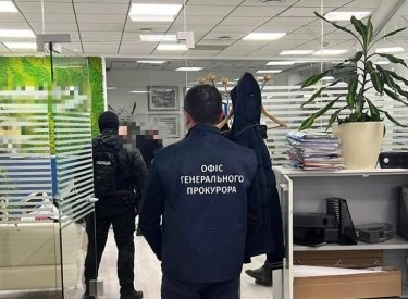 Фото 5 — Бизнесмена Мазепу подозревают в создании преступной организации и завладении 7 га земли возле Киевской ГЭС