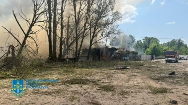 Фото 4 — Россия ударила ракетой по медучреждению в Днепре. Двое людей погибли, есть пострадавшие (ФОТО/ВИДЕО)