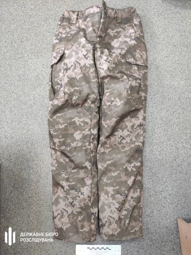 Фото 5 — Підприємця-депутата з Кіровоградщини викрили на постачанні "псевдовійськового" одягу на 21 мільйон (ФОТО)