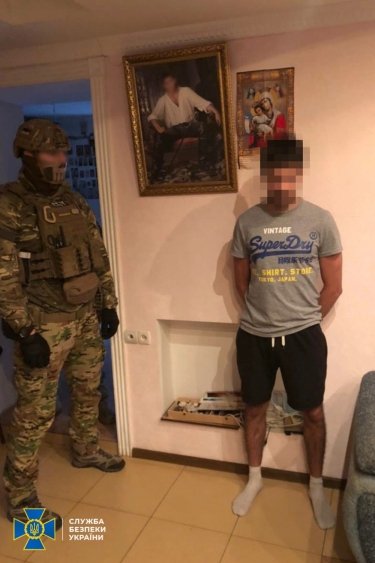 Фото 4 — СБУ задержала двух экс-боевиков "ДНР", причастных к обстрелам украинских позиций