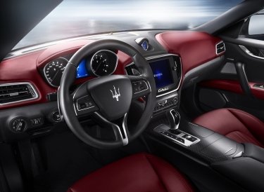 Фото 3 — Алмазные моторы и бриллиантовые динамики Maserati