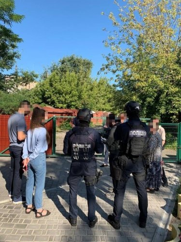 Фото 5 — В КГГА раскрыли ОПГ, вымогавшую двойные штрафы за возврат беспричинно эвакуированных авто