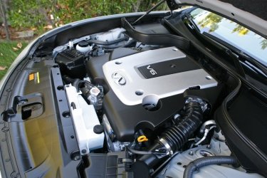 Фото 8 — Infiniti G25: классика в стиле hi-tech