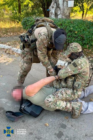 Фото 2 — На оборонном заводе в Николаевской области обезвредили российскую агентурную сеть (ВИДЕО)