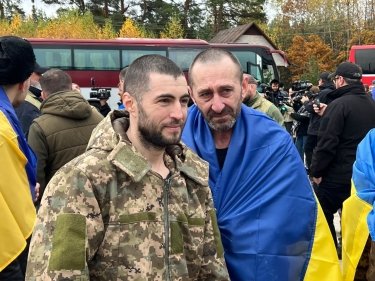 Фото 3 — Україна повернула з полону 270 людей: серед них п’ятеро, яких вважали загиблими в Оленівці