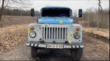 Фото 2 — Россияне обстреляли молоковоз в приграничном селе в Сумской области: погибли люди (ФОТО)