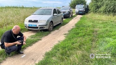 Фото 7 — В Винницкой области банда рецедивистов ограбила агрофирму: их жестко задержали по горячим следам (ФОТО, ВИДЕО)