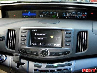 Фото 12 — Тест-драйв: первый в Украине электрокроссовер BYD е6