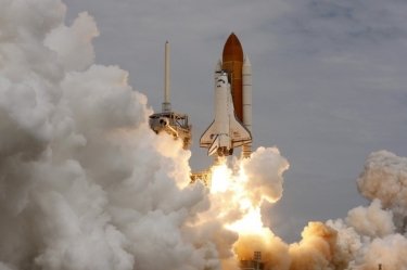 Фото 14 — США уходят из "большого космоса" - «Атлантис» начал последний в 30-летней истории шаттлов полет
