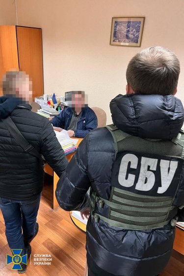 Фото 5 — СБУ разоблачила руководство Сумской ОВА в хищении денег, выделенных на восстановление инфраструктуры