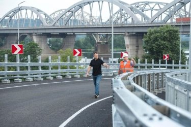 розв’язка на Дарницькому мосту