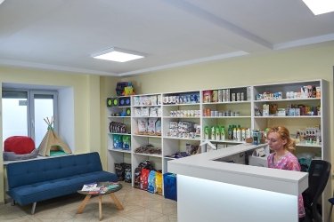 Фото 2 — "Я тварин люблю більше, аніж людей": співвласниця мережі "Звірополіс" Світлана Панаіотіді