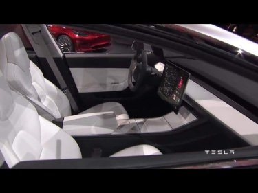 Фото 3 — Сколько будет стоить новый электроседан Tesla Model 3 в Украине