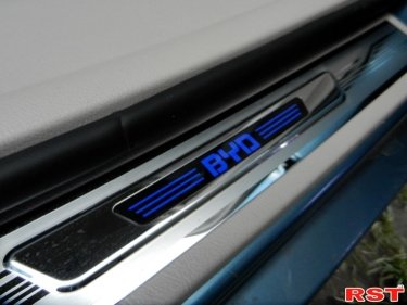Фото 5 — Тест-драйв: первый в Украине электрокроссовер BYD е6
