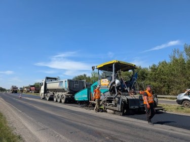 Фото 5 — В Україні завершили масштабний ремонт міжнародної траси до кордону з Польщею (ФОТО)
