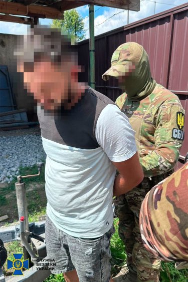 Фото 3 — В Украине ликвидировали 3 новых канала побега военнообязанных за границу: как действовали схемы
