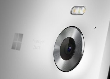 Фото 15 — Microsoft представила новые устройства на базе Windows 10