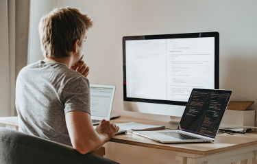 Фото 2 — Як стати айтішником у 2025: вартість навчання, приховані витрати та де знайти гроші