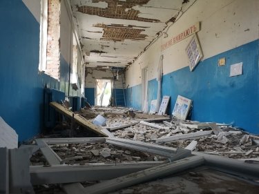 Фото 7 — Россияне применили кассетные боеприпасы по Гродовской общине, в Торецке обстреляли школу - Донецкая ОВА