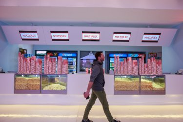 Фото 25 — Кинотеатр виртуальной реальности стоимостью $5,5 млн открылся в Lavina Mall (фото)