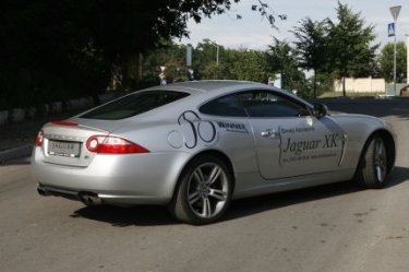 Фото 7 — Звездная болезнь - тест-драйв Jaguar XKR
