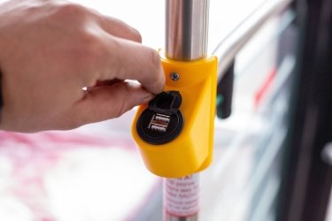 Фото 4 — Івано-Франківськ отримав перші чотири тролейбуси з автономним ходом (ФОТО)