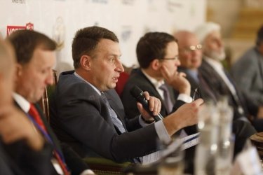 Фото 10 — Діалог бізнесу і влади триває: з топ-10 пріоритетів бізнесу реалізовано 50% проєктів