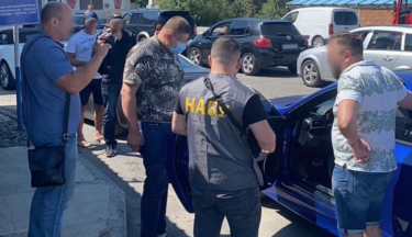 Фото 2 — Суд не поверил НАБУ и отпустил вице-мэра Николаева, задержанного детективами на границе