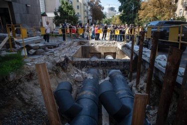Фото 3 — У Києві ремонтують одну з ключових тепломереж перед опалювальним сезоном (ФОТО)