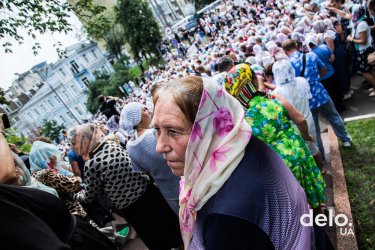 Фото 25 — "Мы сюда приехали мира просить" — как в Киеве прошел Крестный ход УПЦ МП (фото)