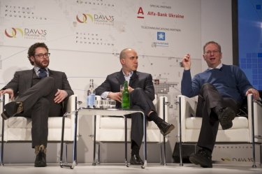 Фото 4 — В Давосе назвали ключевой тренд филантропии: интернет и информационные технологии