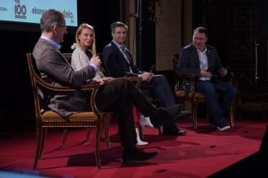 Фото 5 — "Клієнти очікують, що бізнес буде відновлювати Україну":  про що розповіли спікери Business Wisdom Summit