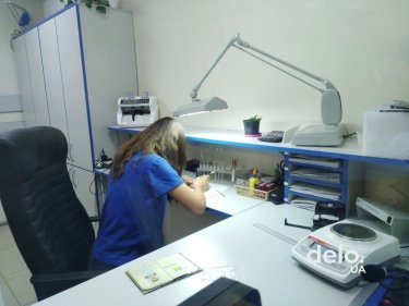 Фото 2 — От скупки вещей "за дешево" до инновационных решений: что предлагают украинские ломбарды