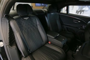 Фото 4 — Пришпорить "Шпору": в Украине стартовали продажи флагманского Bentley Flying Spur