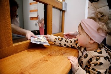 Фото 3 — Київська дитяча залізниця відкрила сезон руху поїздів: графік роботи і ціни на квитки