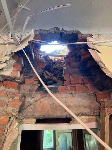 Фото 7 — Войска РФ обстреляли из "Градов" поселок Печенеги Харьковской области: не обошлось без жертв (ФОТО)