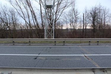 Фото 2 — В Житомирской области временно ограничили движение транспорта из-за ремонта весовой системы WIM