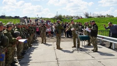 Фото 8 — На Херсонщині та Миколаївщині відновили ще три мости, постраждалих через війну (ФОТО)